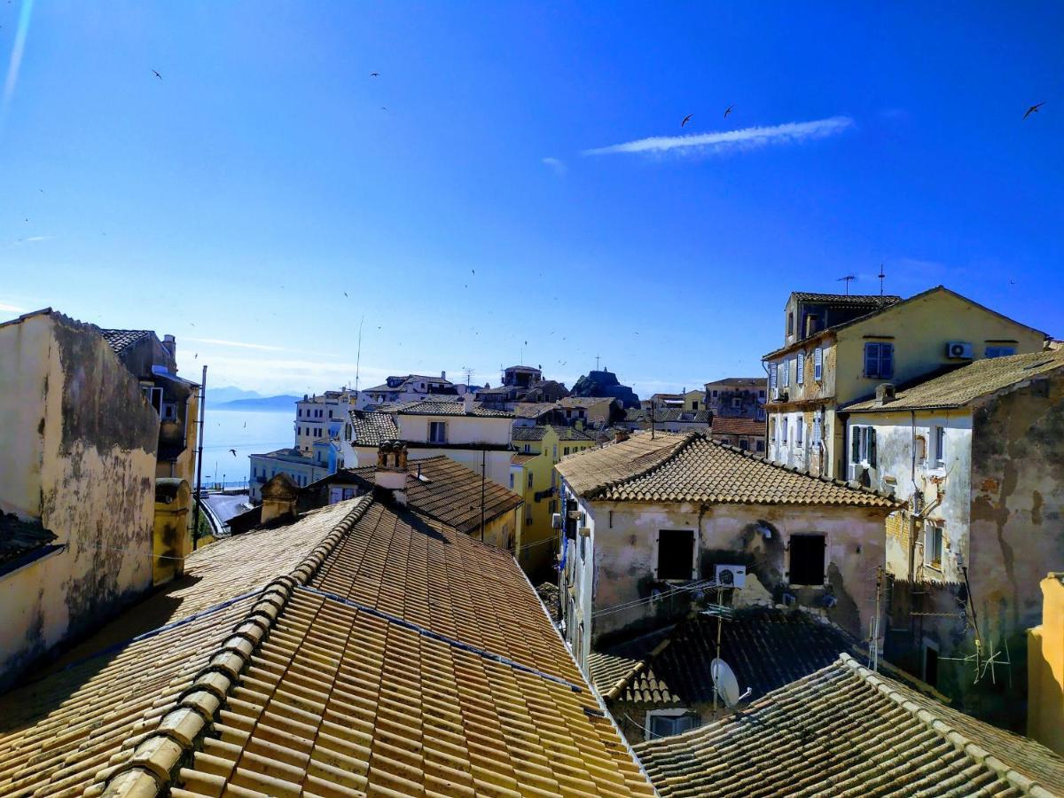 Apartment Walls Sea View