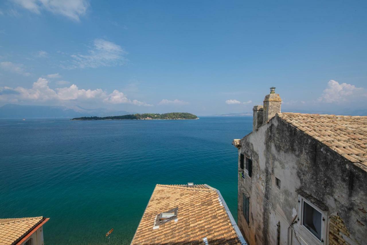 Apartment Walls Sea View
